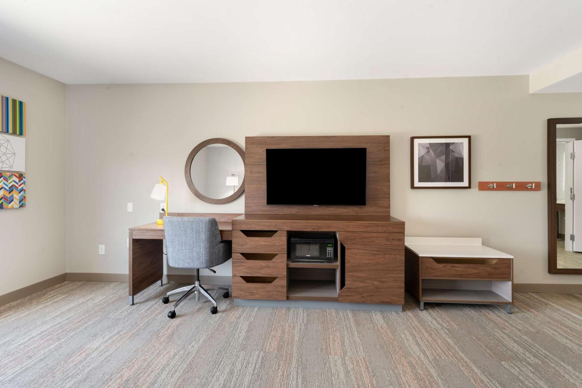 Hampton Inn Милфорд Екстериор снимка
